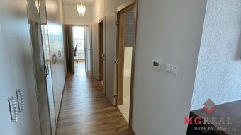 3 izbový byt s 100 m2 terasou Topoľčany - 10