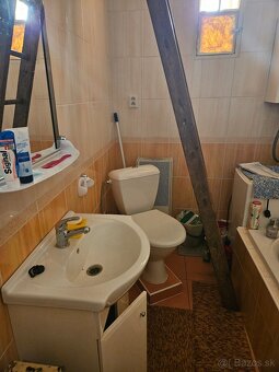 Rodinný dom na predaj - 10