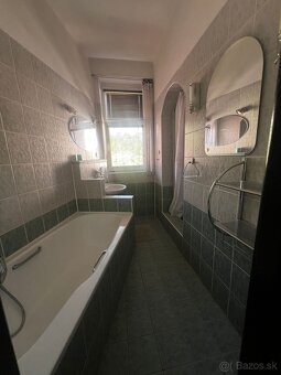 PREDAJ rodinného domu - Zvolen - 10