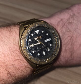 Seiko 5 Sports SRPE80K1 - 10