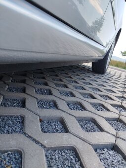 Peugeot 307 sw 1.6 hdi 80kw r.v2005 - 10