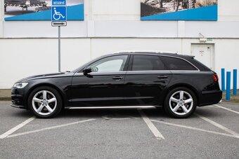 Predám Audi A6 Allroad 3.0 TDI 272k quattro S tronic - 10