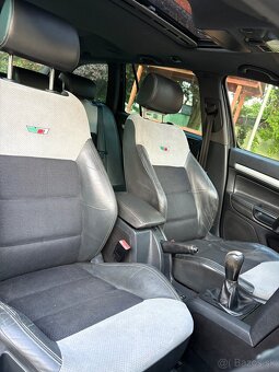 ŠKODA OCTAVIA COMBI RS 2.0TDI - 10