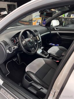 Škoda Octavia Combi RS II - 2.0TSi - 10