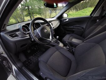 ALFA ROMEO GIULIETTA 2.0JTDM - 10