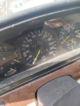 Mercedes Benz 280 SE W126 MANUAL - 10