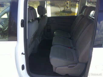 Volkswagen Sharan 2.0 TDI Comfortline DSG - 10