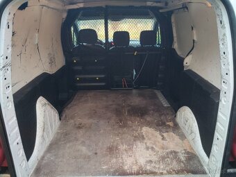 Peugeot Partner 1.6 HDI - 2012 - 10