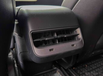 Tesla Model 3 Long Range 4x4 / ODPOCET DPH - 10