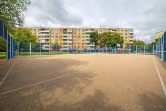 NA PREDAJ: 1,5-izbový byt s loggiou - J. Švermu, Michalovce - 10
