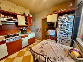 NA PREDAJ 4i BYT l ZREKONŠTRUOVANÝ l BALKÓN l SUPER LOKALITA - 10