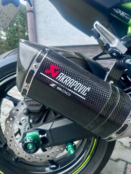 Kawasaki Z900 - 10