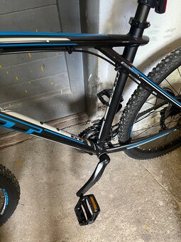 Horský bicykel značky GT - 10