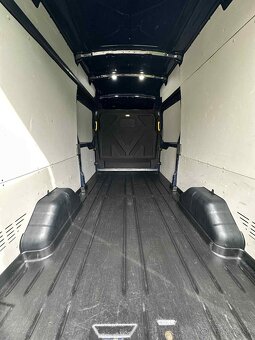 Predám Ford Transit L3H3 - 10