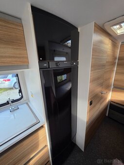 Zanovny obytny prives Adria Altea 552 PK - 10