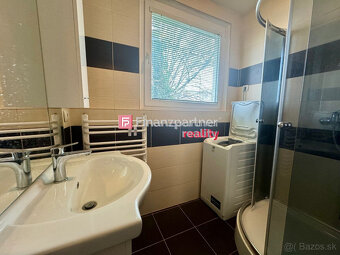 Na predaj prerobený 3-izbový byt v tichej lokalite - 10