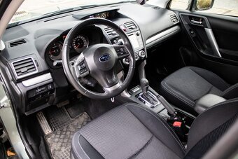 Subaru Forester 2.0D, 108kW (2015) - 10