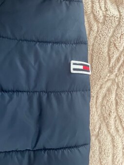 Tommy Hilfiger bunda -originál - - 10