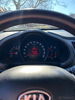 kia Sportage III 2.0 CRDI  4x4 - 10