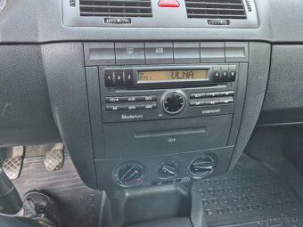 Škoda Fabia 1.4 16V Elegance 59KW - 10