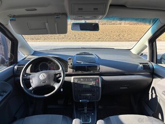 Volkswagen Sharan 1.9 TDI Comfortline tiptronic - 10
