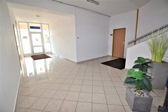 NA PRENÁJOM | PRIESTORY – 17 m2 – ul. Partizánska - 10