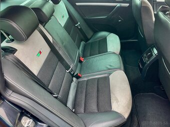 ŠKODA OCTAVIA COMBI RS 2,0TDI - 10