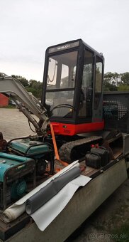 Takeuchi tb16 - 10