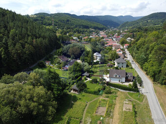 Ponúkame na predaj stavebný pozemok na rodinný dom, 638 m2 - 10