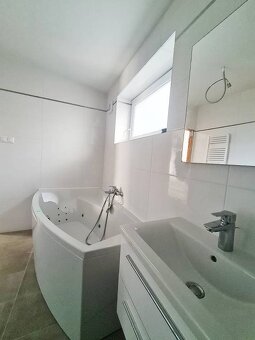 4-izb. NOVOSTAVBA Malý Biel (krb, tep. čerpadlo) - 10