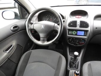 náhradné diely na: Peugeot 206 1.1i, 1.4i 16V 1.4 Hdi manuál - 10