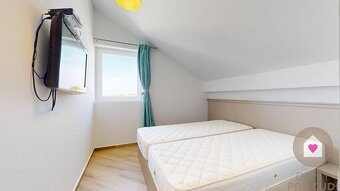 PAG/MANDRE - 2 apartmány za cenu jedného - 190m od mora - 10