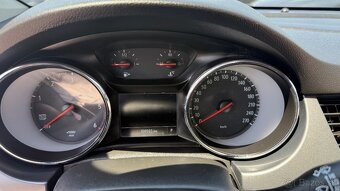 Opel Astra Sport Tourer ST 1.6 CDTI 136k Enjoy AT6 - 10