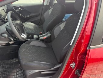 Peugeot 2008 1.2 PureTech 130k E6.2 Signature A/T - 10