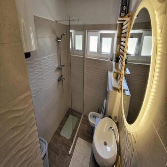 CHORVATSKO: 6kk Úchvatný dům s výhledem na moře v Trogiru/Ci - 10