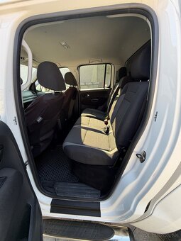 Volkswagen Amarok 3.0 TDI - 10