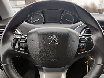 Peugeot 308 - 10