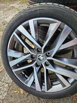 Letní alu kola Lerna 18" Škoda Octavia IV 225/45 R18 - 10