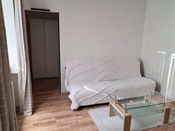 Prenajom 1 izbový byt Humenné - 10