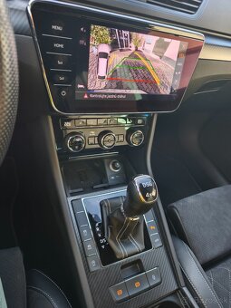 Škoda Superb SportLine Combi 2.0 TDI 4x4 DSG - 10