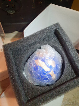 BLUE MJedinečná investičná minca - Zemeguľa - 10