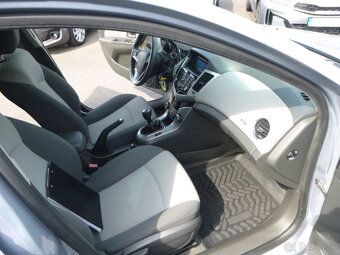 Chevrolet Cruze 2,0Tdi 150Ps 2010 - 10