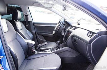 Škoda Octavia Combi 2.0 TDI Style. - 10