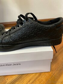 Calvin Klein a converse obuv na predaj - 10