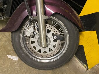 Suzuki motorka intruder - 10