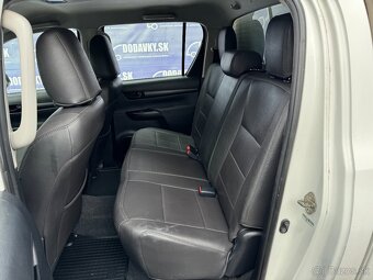 Toyota Hilux DC 2.4 I D-4D Live - 10