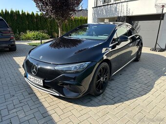 Mercedes-Benz EQE 350 4MATIC - 10