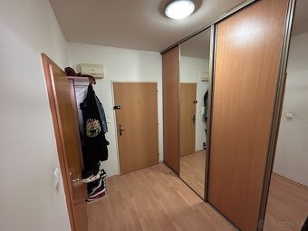 PRENÁJOM 2izb. BYT s LOGIOU,RUŽINOV-TOMÁŠIKOVA,PO VYMAĽOVANÍ - 10