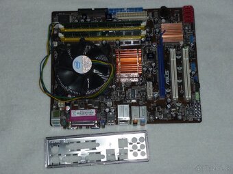 Základné dosky socket 775 + CPU + chladič + RAM - 10