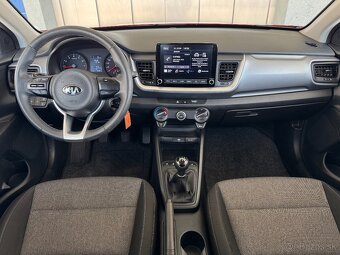 Kia Stonic 1,2 benzín, 2021 SR auto 1. majiteľ 18424km - 10